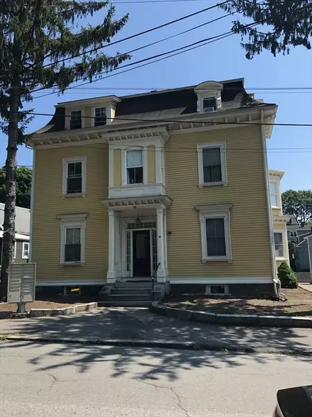 78 Pleasant #4, Marblehead, MA 01945