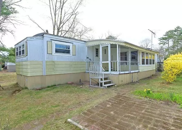 Wareham, MA 02576,44 Great Hill Drive