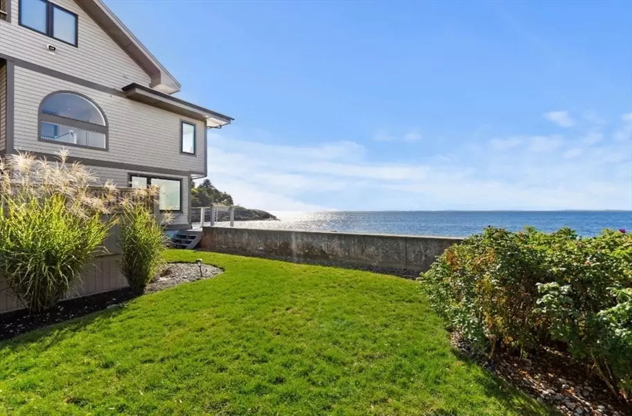 183 Bass Point Rd, Nahant, MA 01908