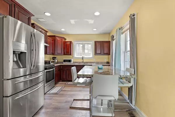 Boston, MA 02125,178 -180 Magnolia St