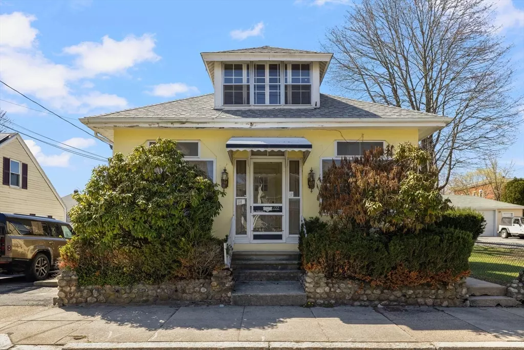 Woonsocket, RI 02895,122 124 Cote Avenue