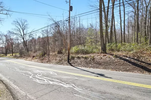 Southwick, MA 01077,87 Klaus Anderson Rd