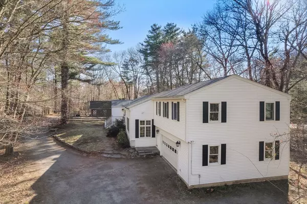 Topsfield, MA 01983,55 Campmeeting Rd