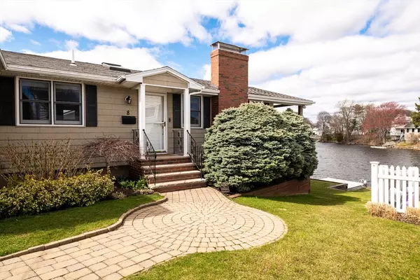 8 Wendy Way, Lynn, MA 01904
