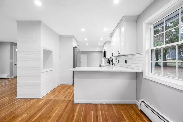 Holden, MA 01520,929 Wachusett St