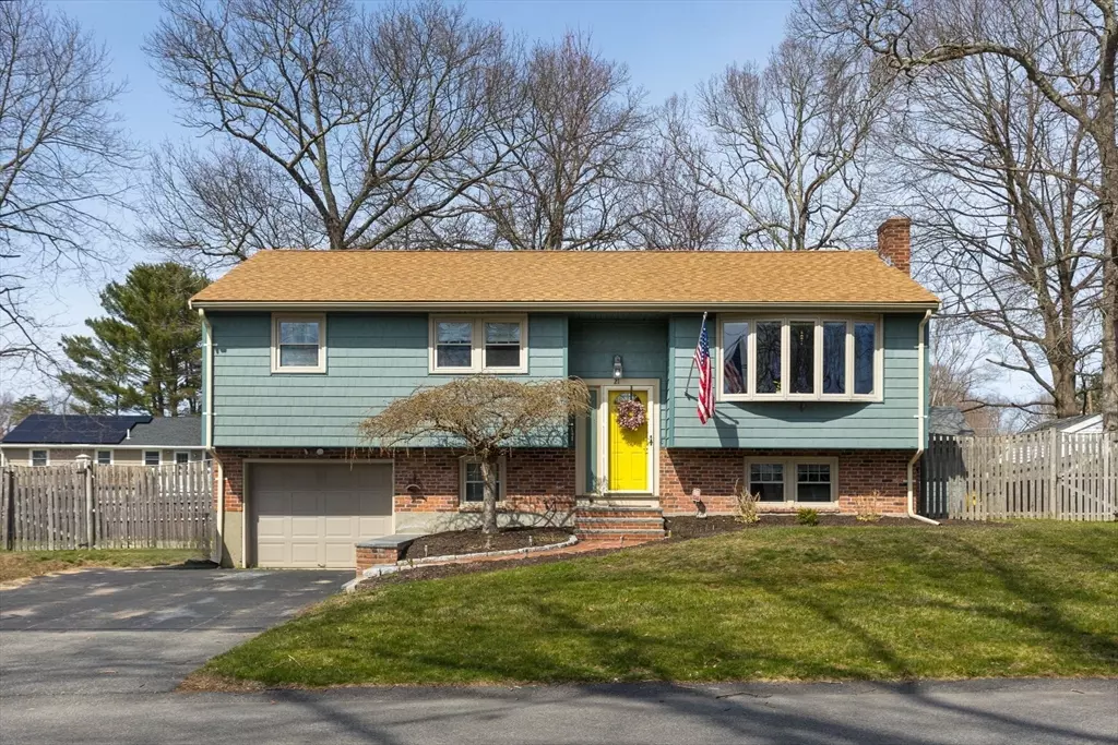 Brockton, MA 02301,21 Julie Ave