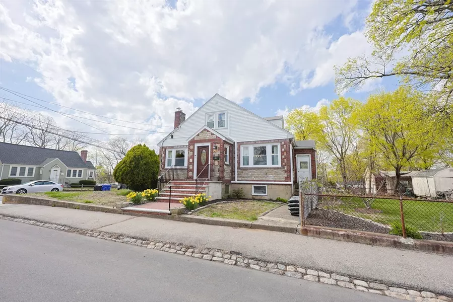 95 Loring St, Boston, MA 02136