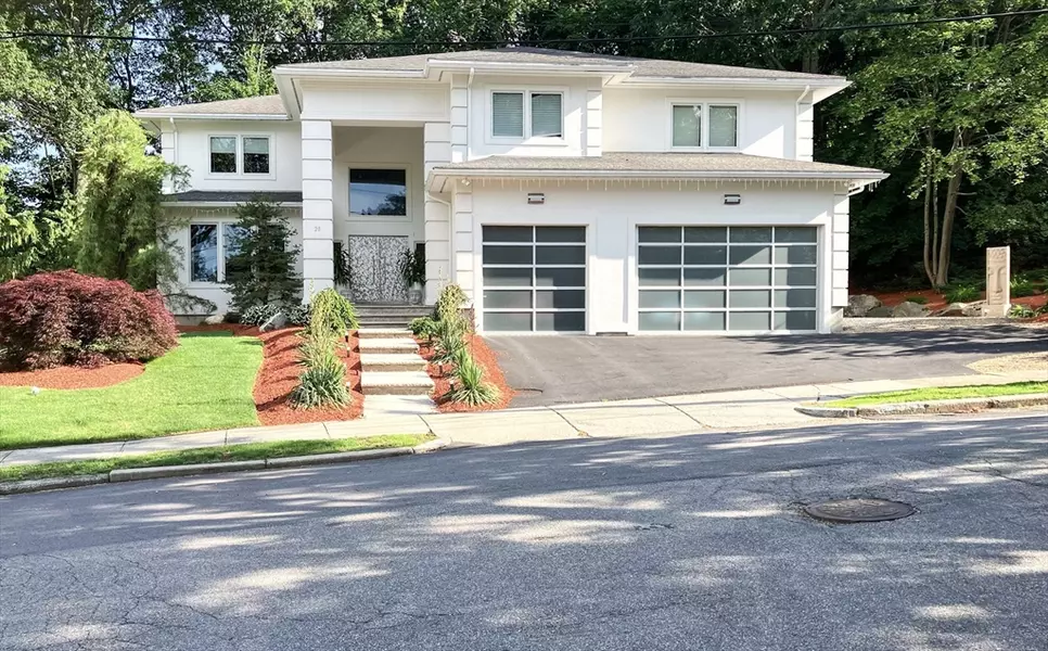20 Cottonwood, Newton, MA 02459