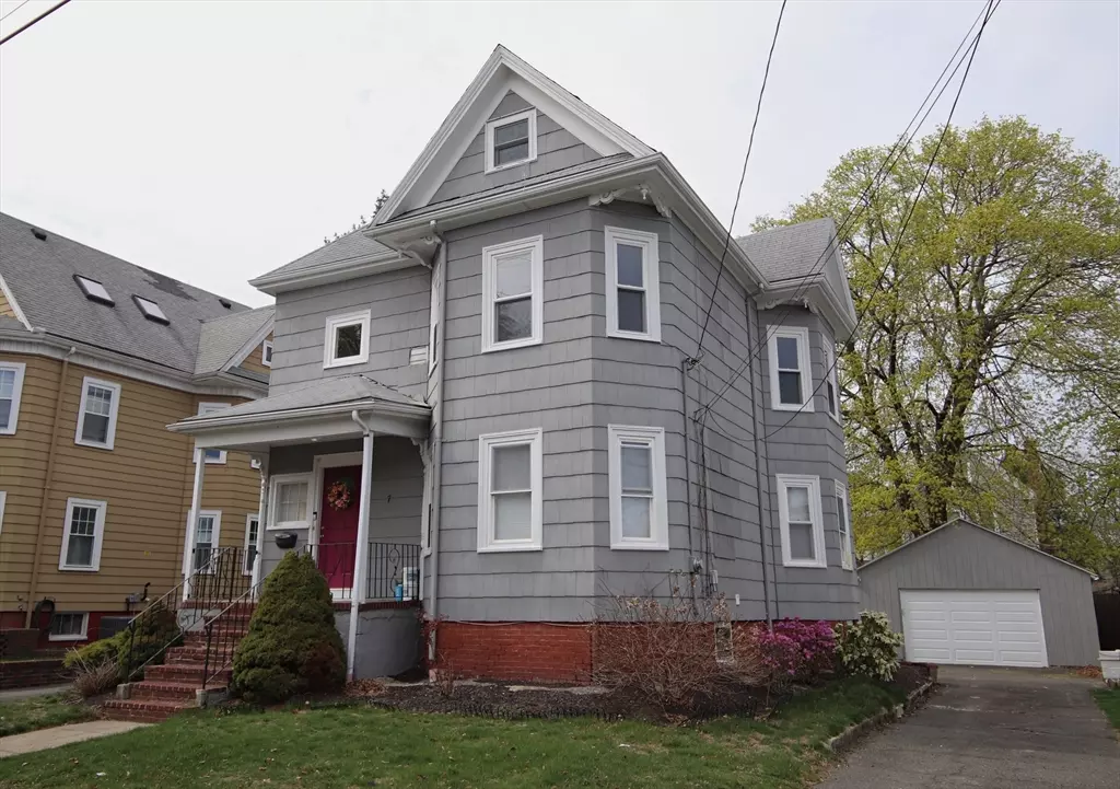 Saugus, MA 01906,7 Emory Street
