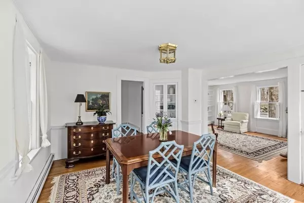 Scituate, MA 02066,241 Country Way