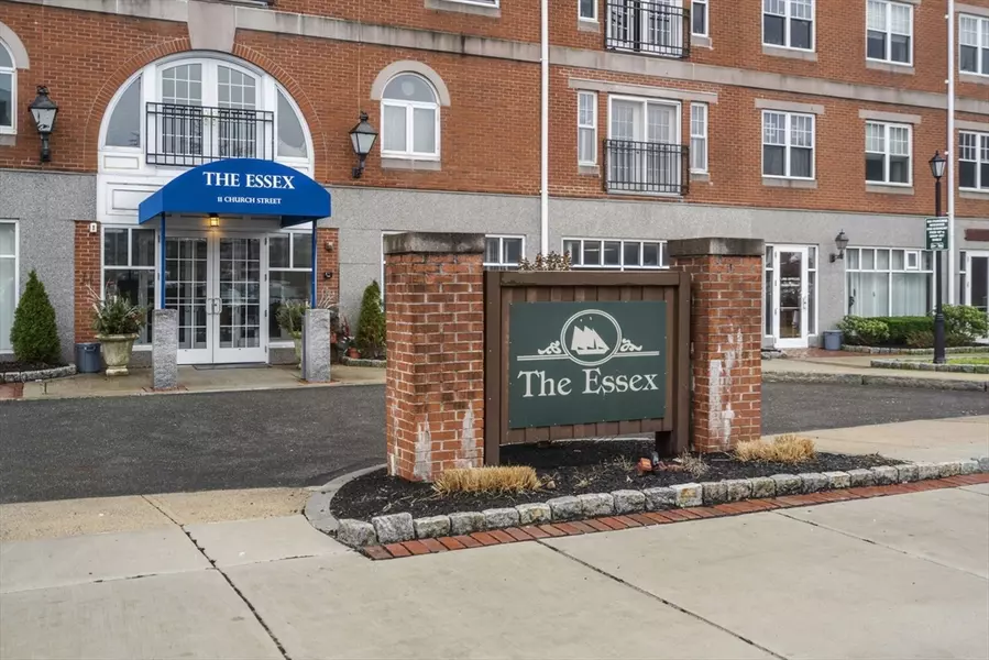 11 Church St #506, Salem, MA 01970