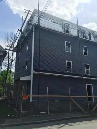Spencer, MA 01562,53 Chestnut St