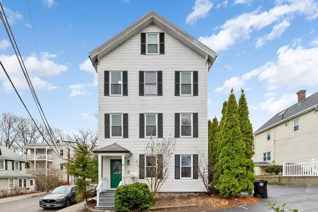 Brookline, MA 02467,5 Eliot Avenue