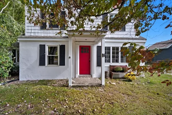 Southwick, MA 01077,8 N Longyard Rd