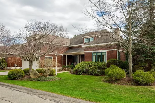 Hingham, MA 02043,73 Clubhouse Drive #73