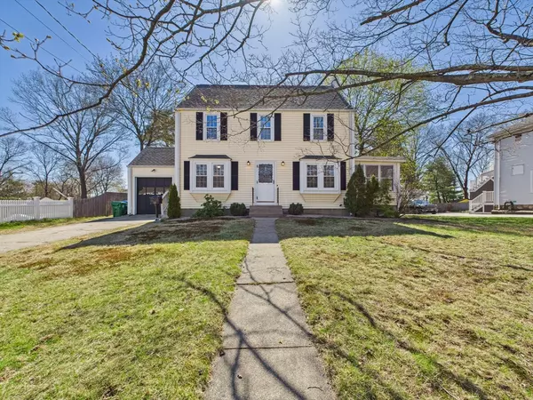 35 Carroll Ave, Westwood, MA 02090