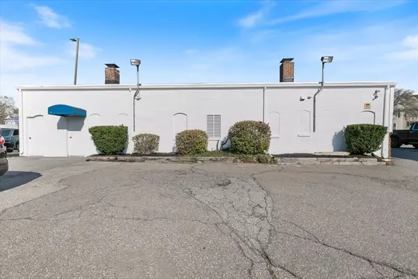 Beverly, MA 01915,306 Cabot St