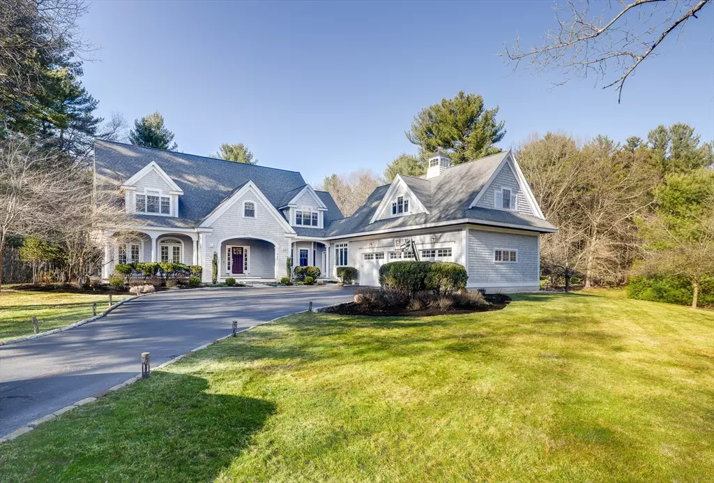 Carlisle, MA 01741,965 Bedford Rd