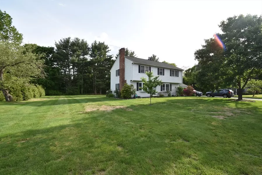 17 Wagonwheel Rd, Sudbury, MA 01776