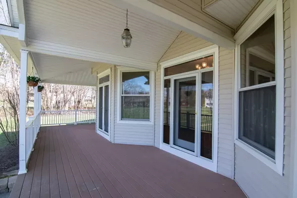 Hatfield, MA 01038,65 Bridge St