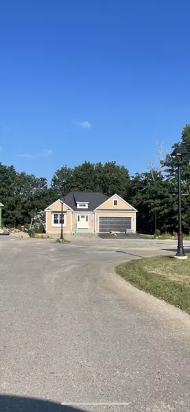 24 Coach Road, Easton, MA 02375