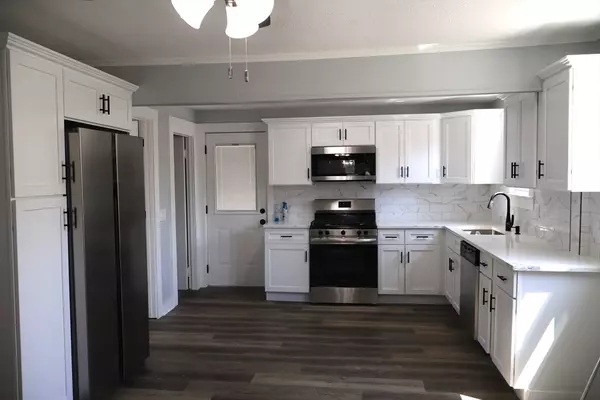 West Springfield, MA 01089,283 Hillcrest Ave