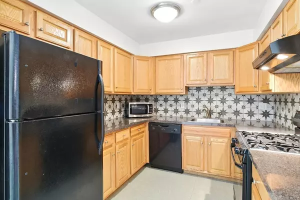 5 Lambert St #5 Boston, MA 02119