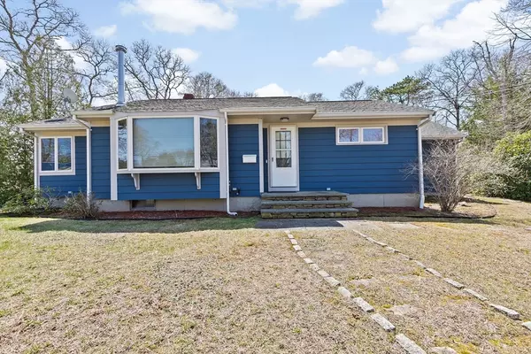 11 Tucy Ave, Bourne, MA 02532