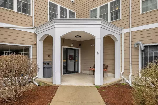 Peabody, MA 01960,8 Walnut Street #118
