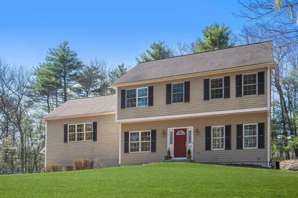 22 Wedgewood Rd, Stow, MA 01775