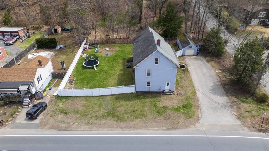 379 Main St, Barre, MA 01074