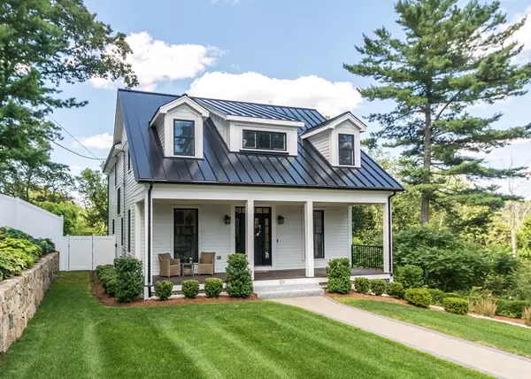 226 Worcester Lane, Waltham, MA 02451