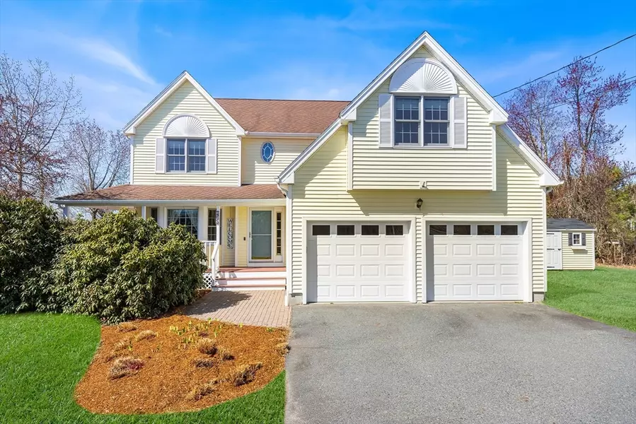 365 Highland St, Holliston, MA 01746