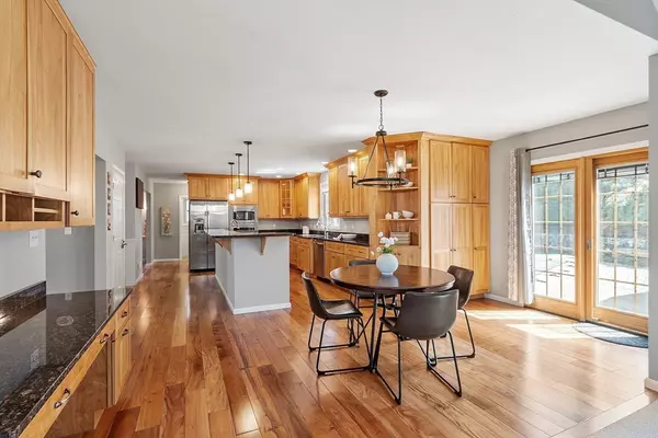 Shrewsbury, MA 01545,14-F Farmington Dr