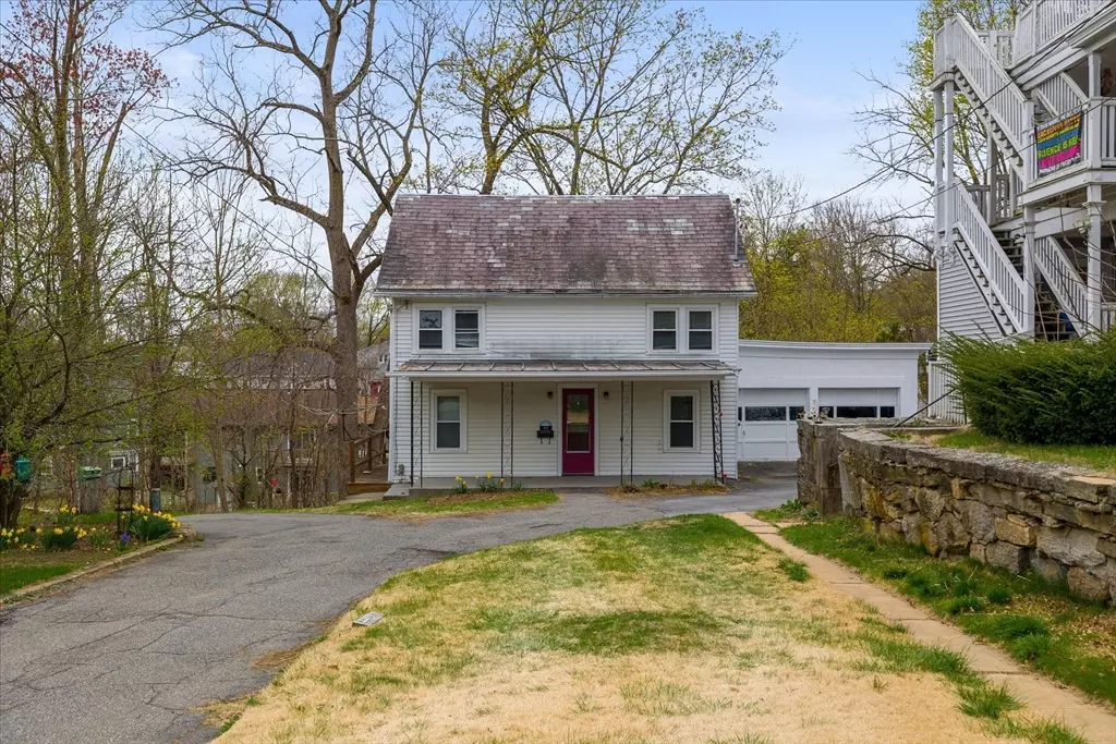 Southbridge, MA 01550,45 South St