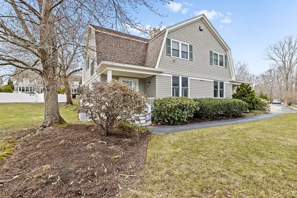 Scituate, MA 02066,74 Branch St #19