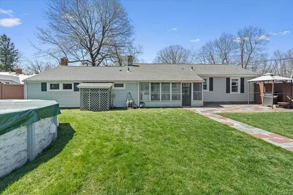 Holden, MA 01520,24 Short Street