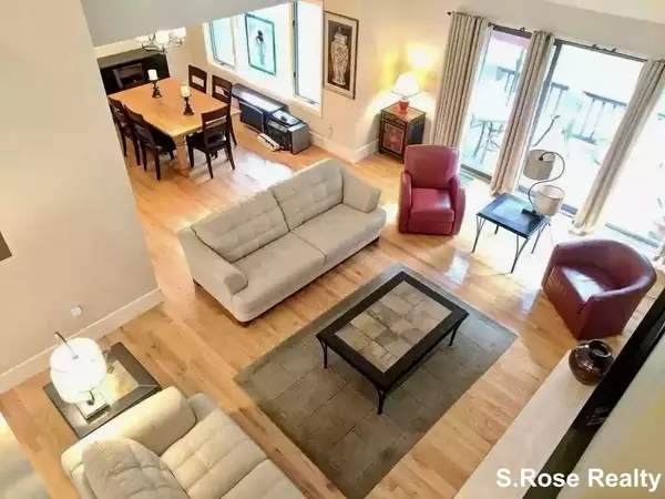 Newton, MA 02459,253 Nahanton #253