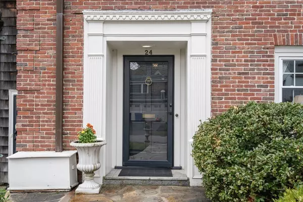 Milton, MA 02186,24 Wyndmere