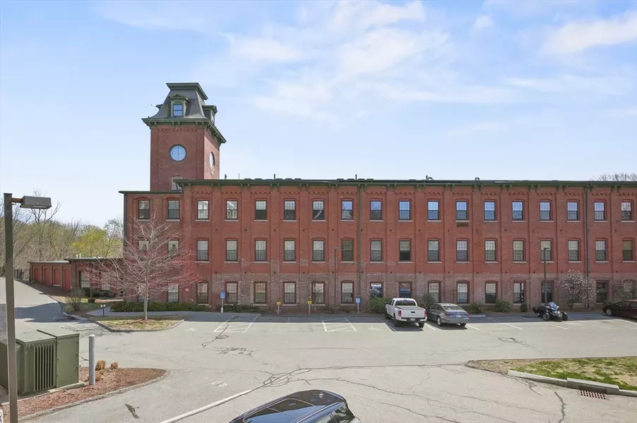 1511 Main Street #CPH3, Worcester, MA 01603