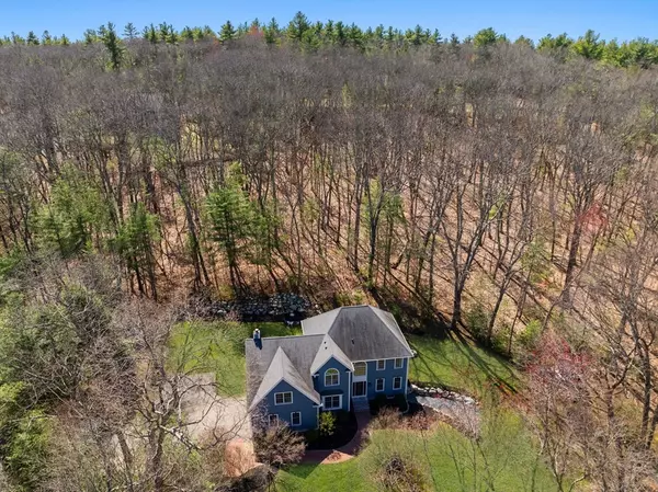 Framingham, MA 01701,4 Ridge Road