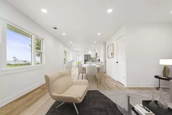 Hull, MA 02045,1153 Nantasket Ave