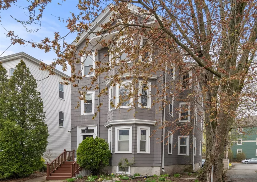 Boston, MA 02130,9 Woodman Street #3