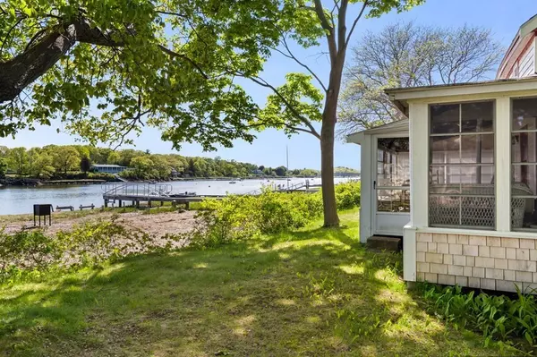 Newbury, MA 01951,54 Cottage Rd