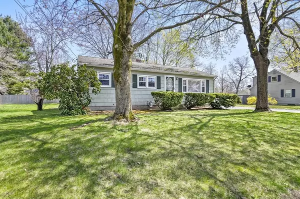 Newburyport, MA 01950,5 Hart Road