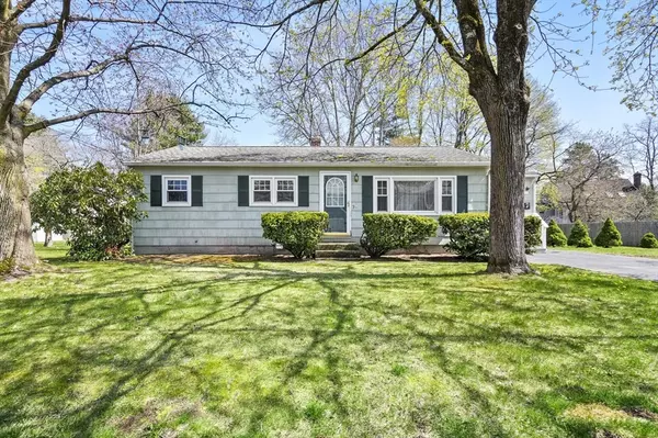 5 Hart Road, Newburyport, MA 01950