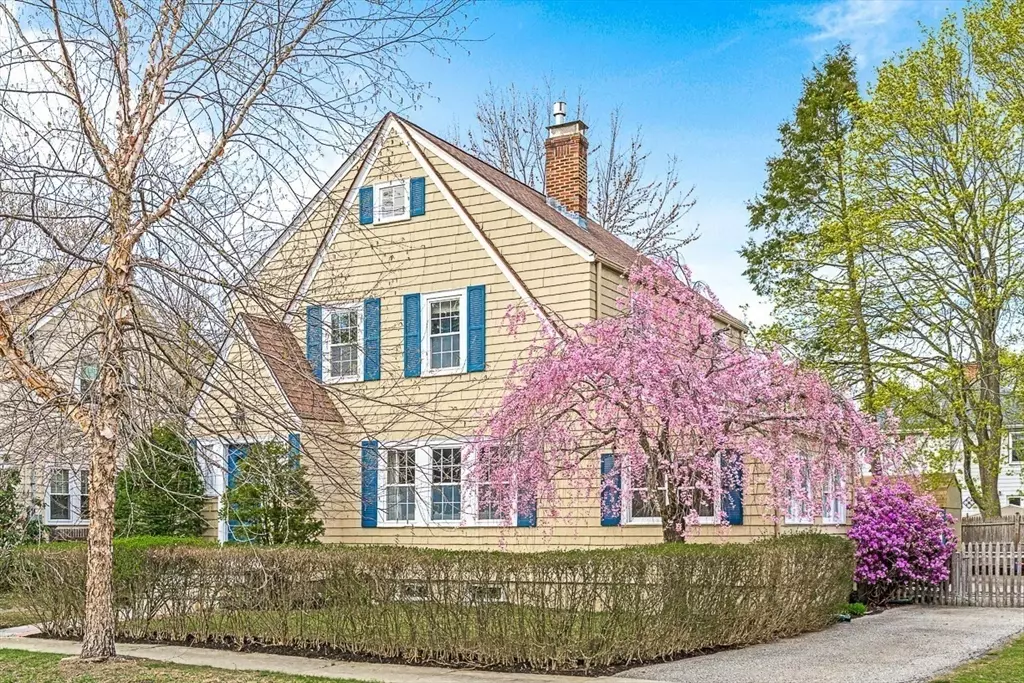 Winchester, MA 01890,44 Forest Street