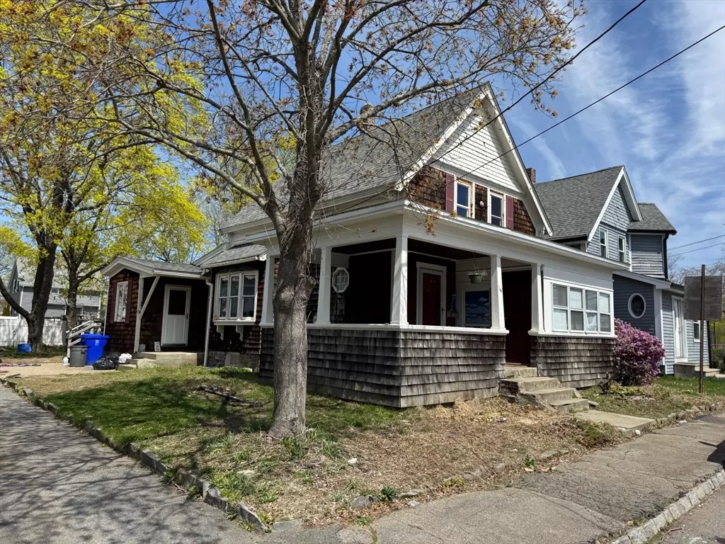 Taunton, MA 02780,14 Oxford Street