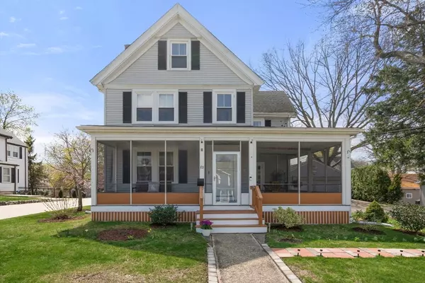 101 Union St, Walpole, MA 02032