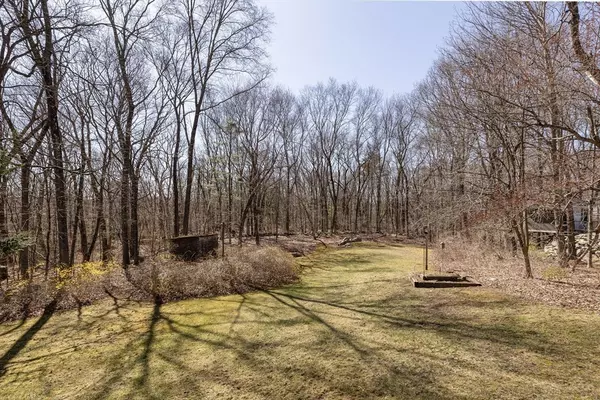 Southborough, MA 01772,37 Atwood Street